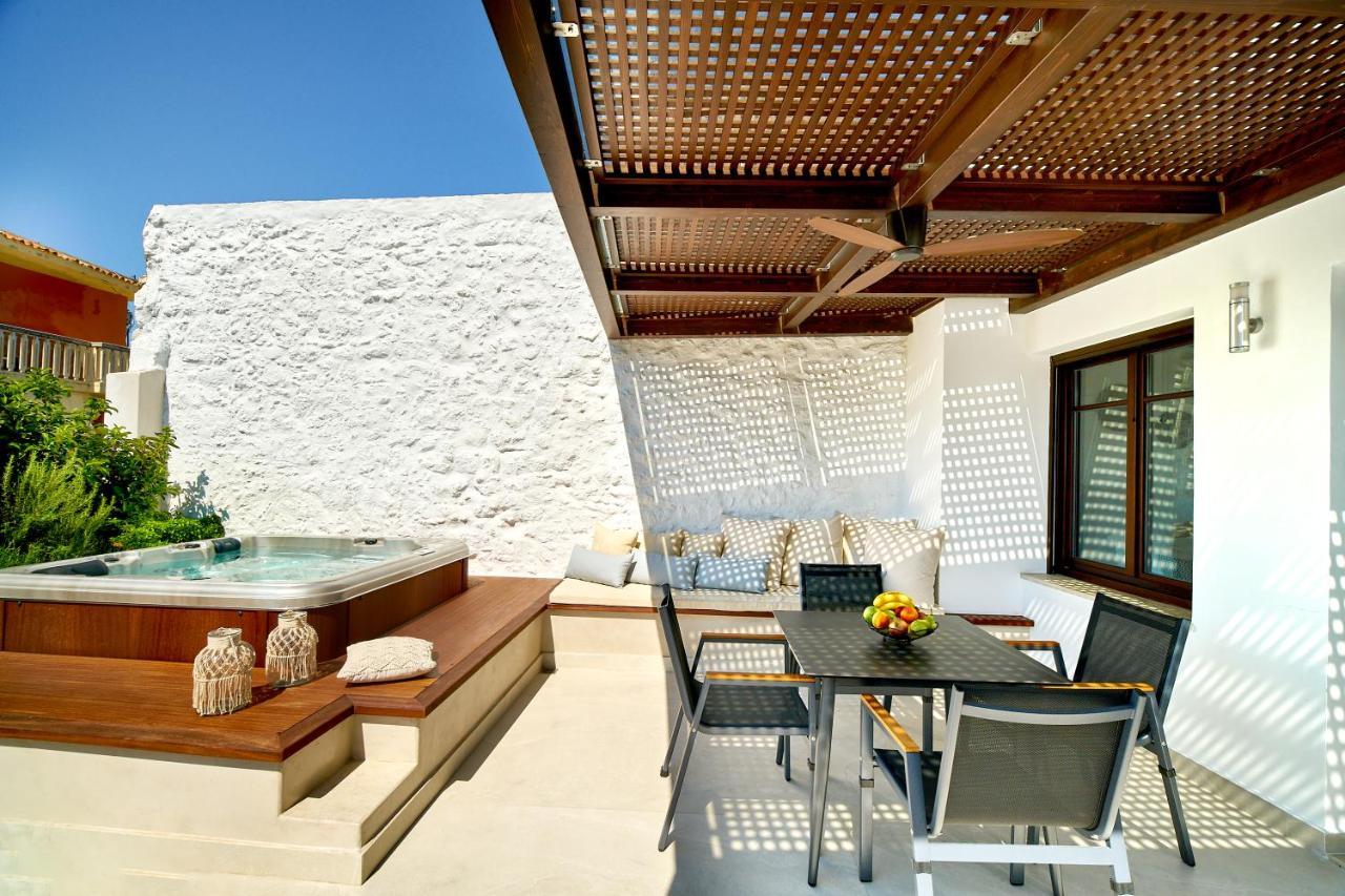 Vista Del Porto Luxury Suites Rethymno Exteriör bild